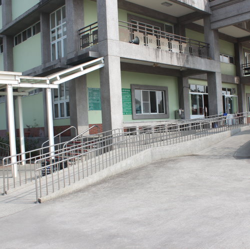 圖片：無障礙坡道